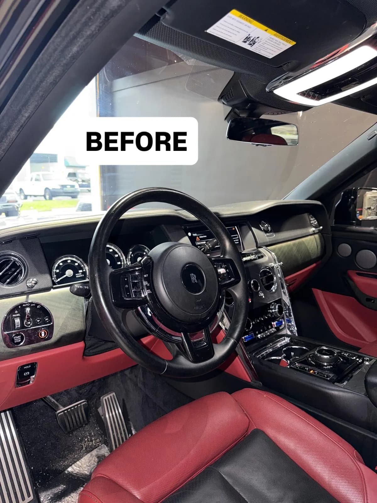Rolls-Royce interior before the color change, black and burgundy leather